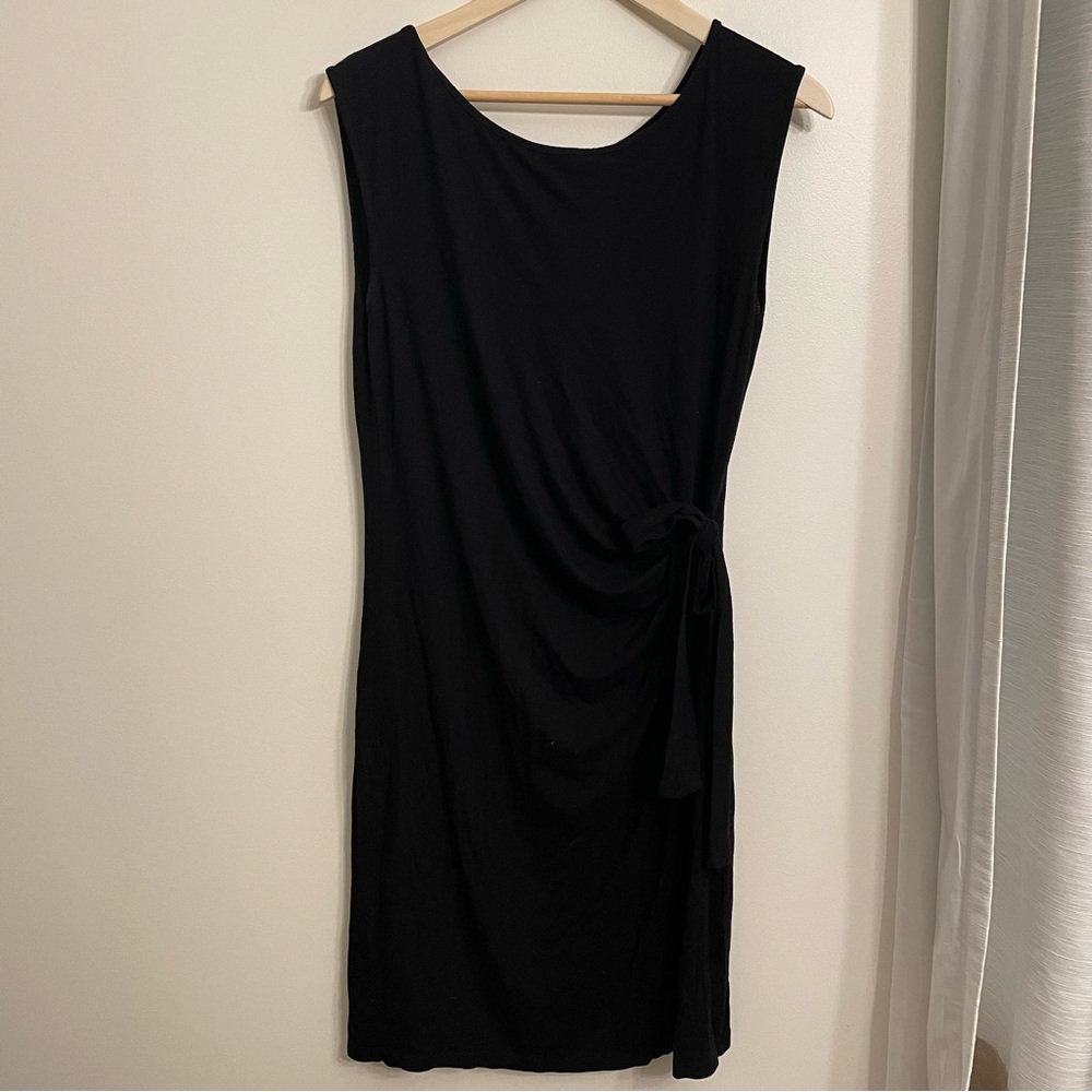 Lucy & Laurel Tie Waist Stretch Sleeveless Shift Dress Black L